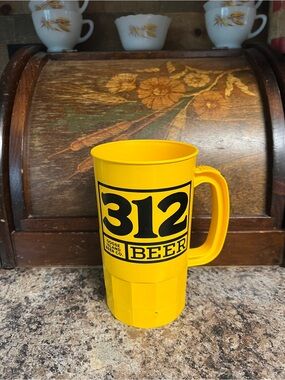 312 Beer Yellow Plastic Beer Mug by Goose Island